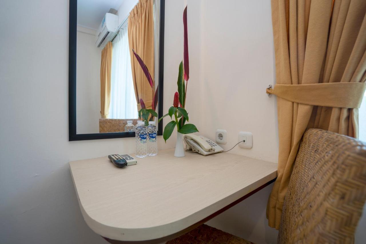 Dago'S Hill Hotel Бандунг Экстерьер фото
