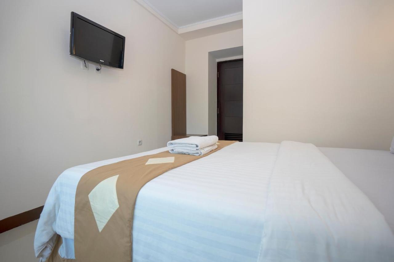 Dago'S Hill Hotel Бандунг Экстерьер фото
